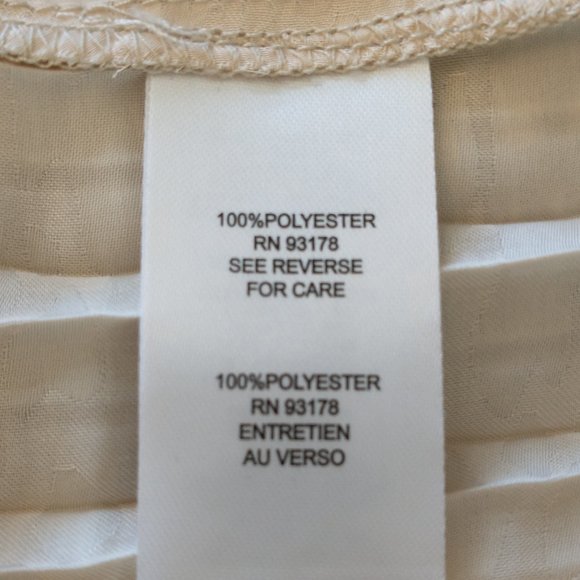 Tahari size XS cream sleeveless top - Picture 9 of 9